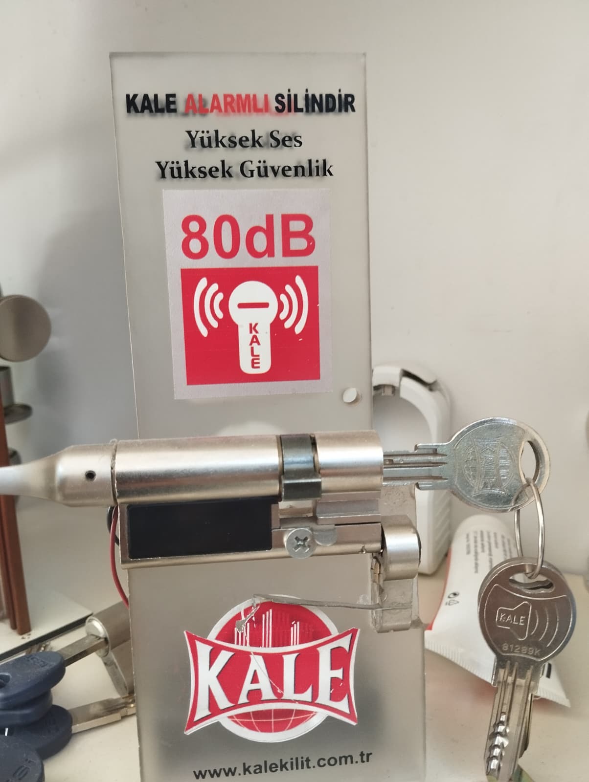 Kale 80dB Sirenli Alarmlı Kapı Bareli Modelleri ve Fiyatları Kale 80dB Sirenli Alarmlı Kapı Bareli - Palandöken Anahtar Erzurum Çilingir Yetkili Bayii